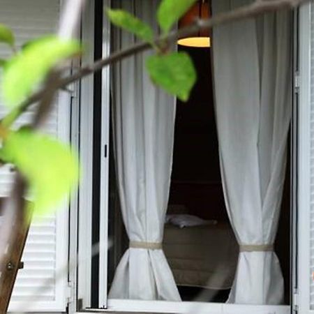 Smaragdi Studios Pefkari Exteriér fotografie